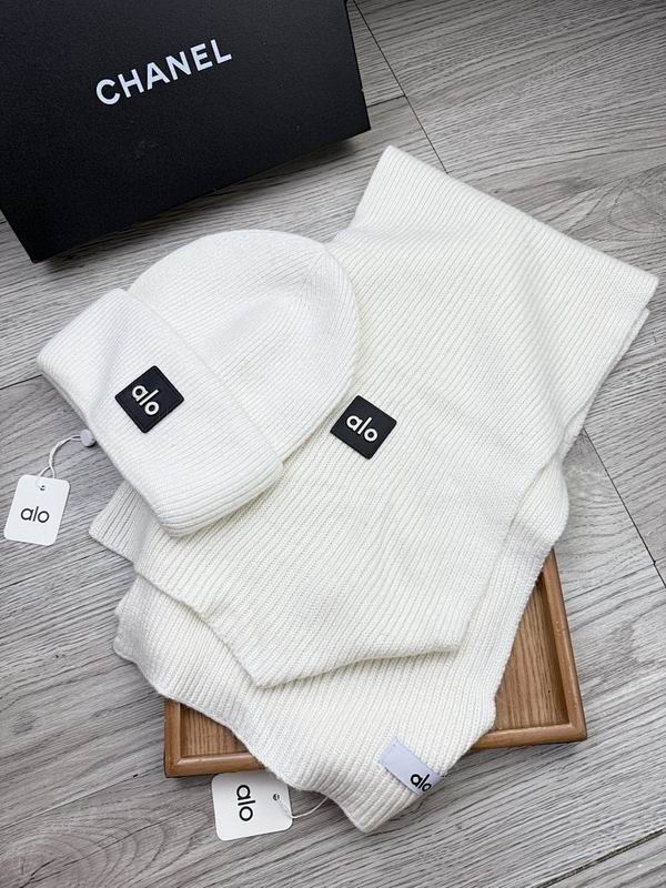 Alo Scarf Hat hm (10)