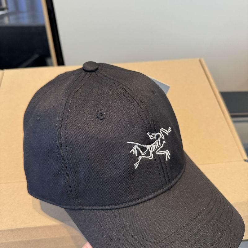 Arcteryx Cap (3523)