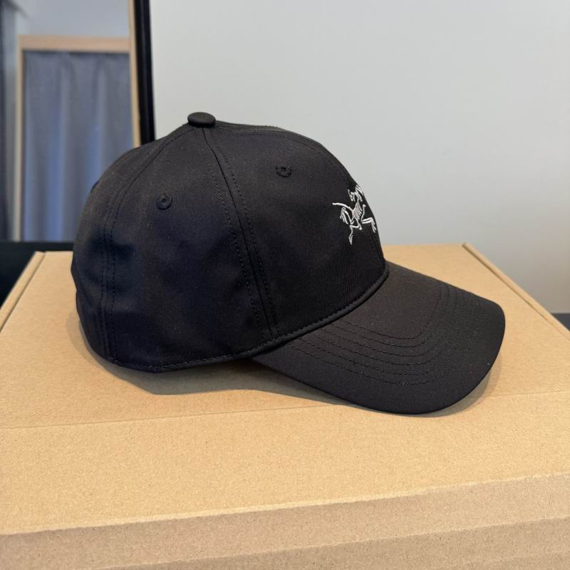 Arcteryx Cap (3526)
