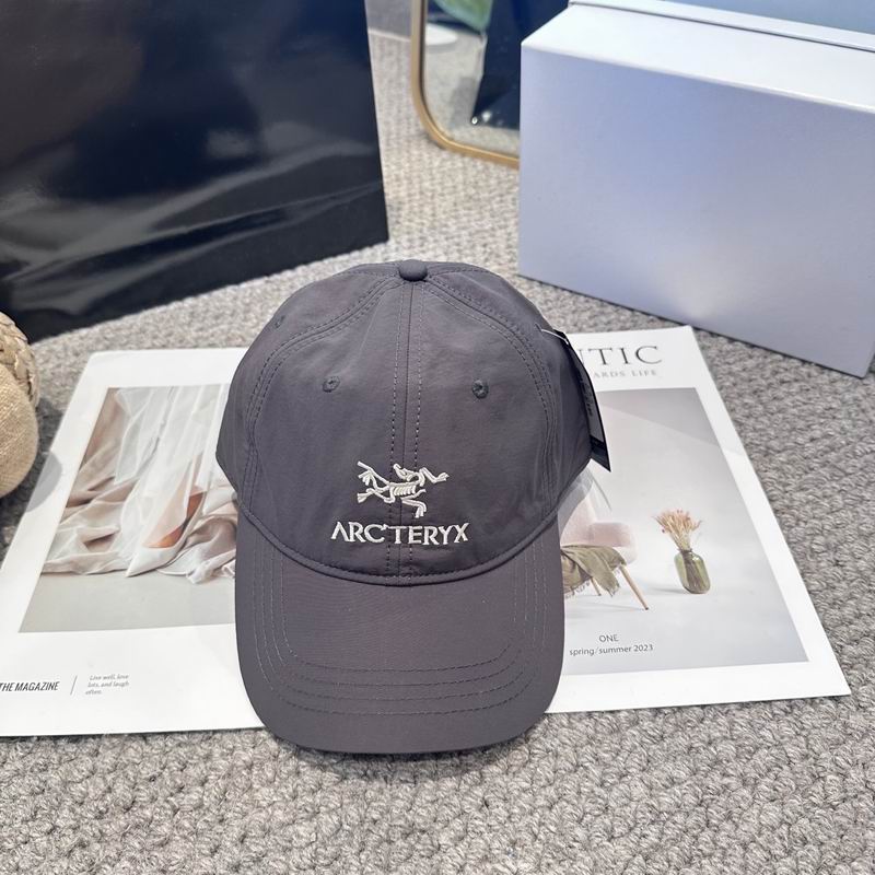 Arcteryx cap (1076)