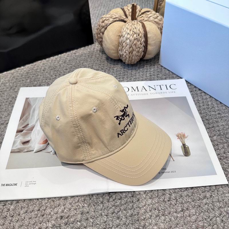 Arcteryx cap (1082)