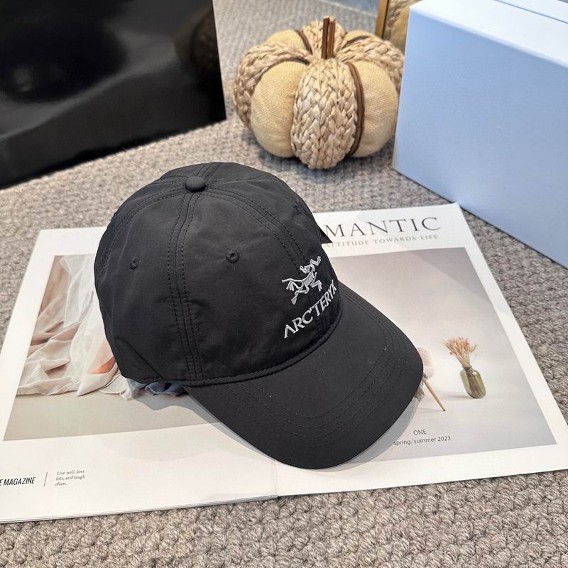 Arcteryx cap (1616)