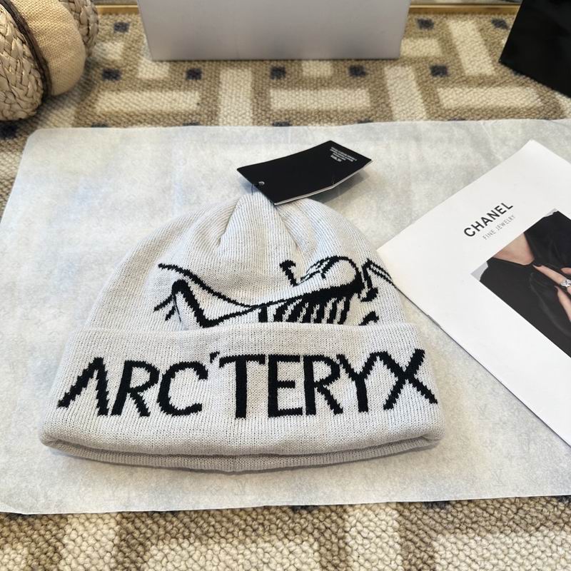 Arcteryx hat (2612)