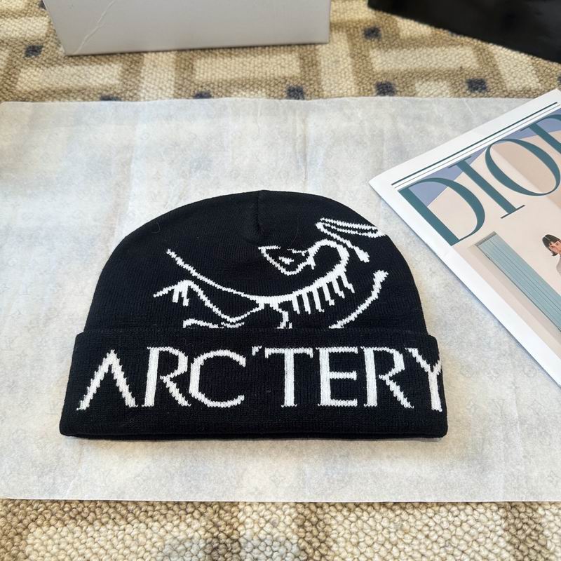 Arcteryx hat (957)
