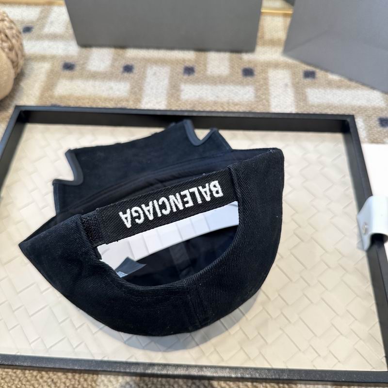 Balenciaga Cap (782)