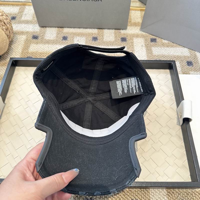Balenciaga Cap (783)