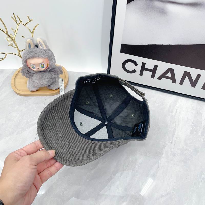 Balenciaga Cap dx (1036)