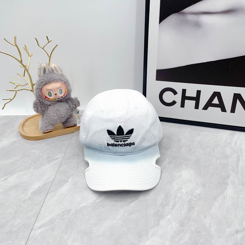 Balenciaga Cap dx (1844)