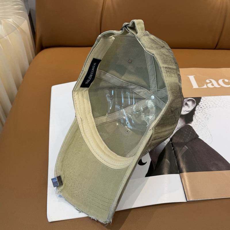 Balenciaga Cap dx (40)