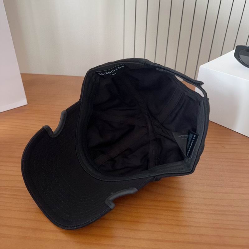 Balenciaga Cap dx (661)