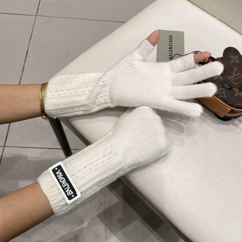 Balenciaga Gloves 53 (10)