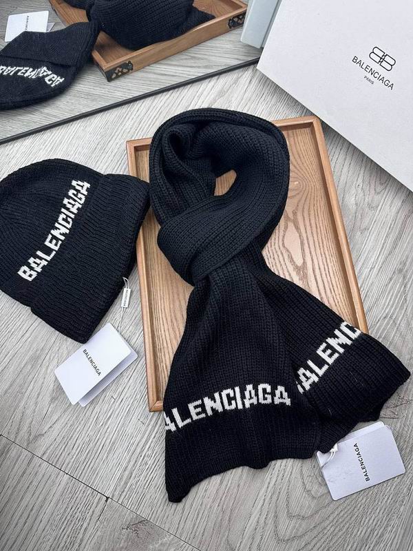Balenciaga Scarf Hat hm (11)