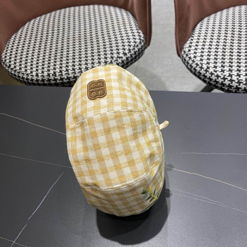 Balenciaga beret (24)