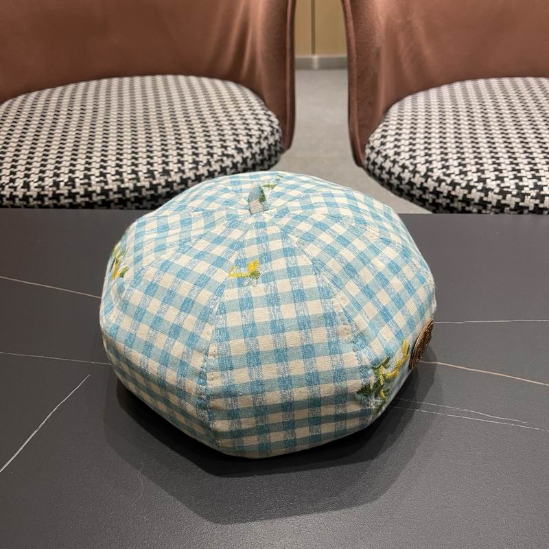 Balenciaga beret (39)