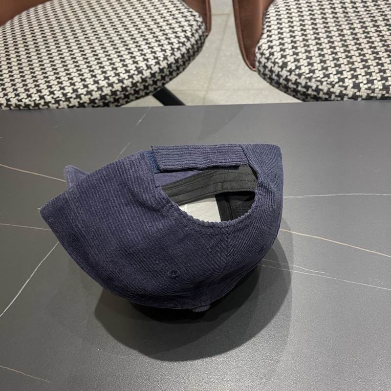 Balenciaga cap (1508)