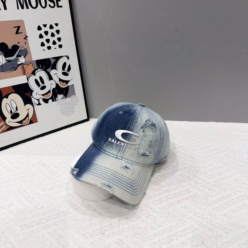 Balenciaga cap (192)