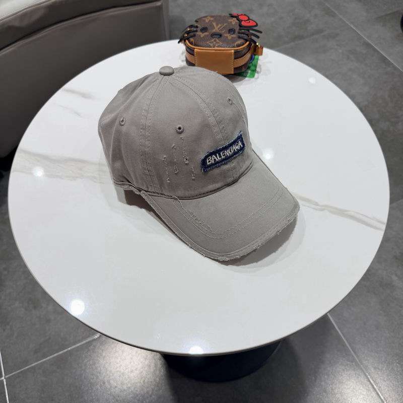 Balenciaga cap (640)
