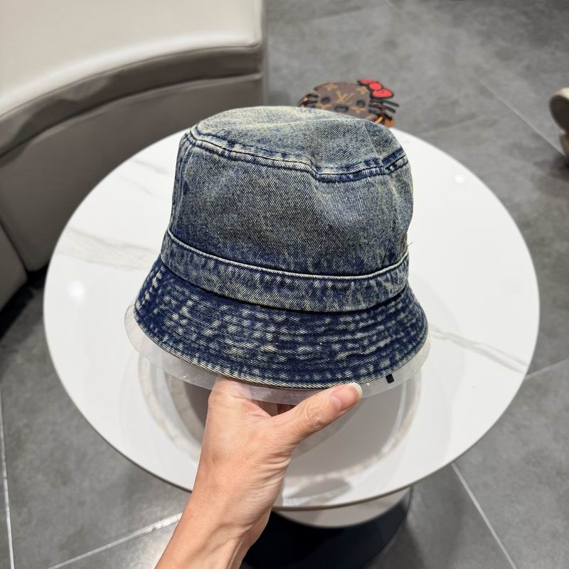 Balenciaga hat (441)