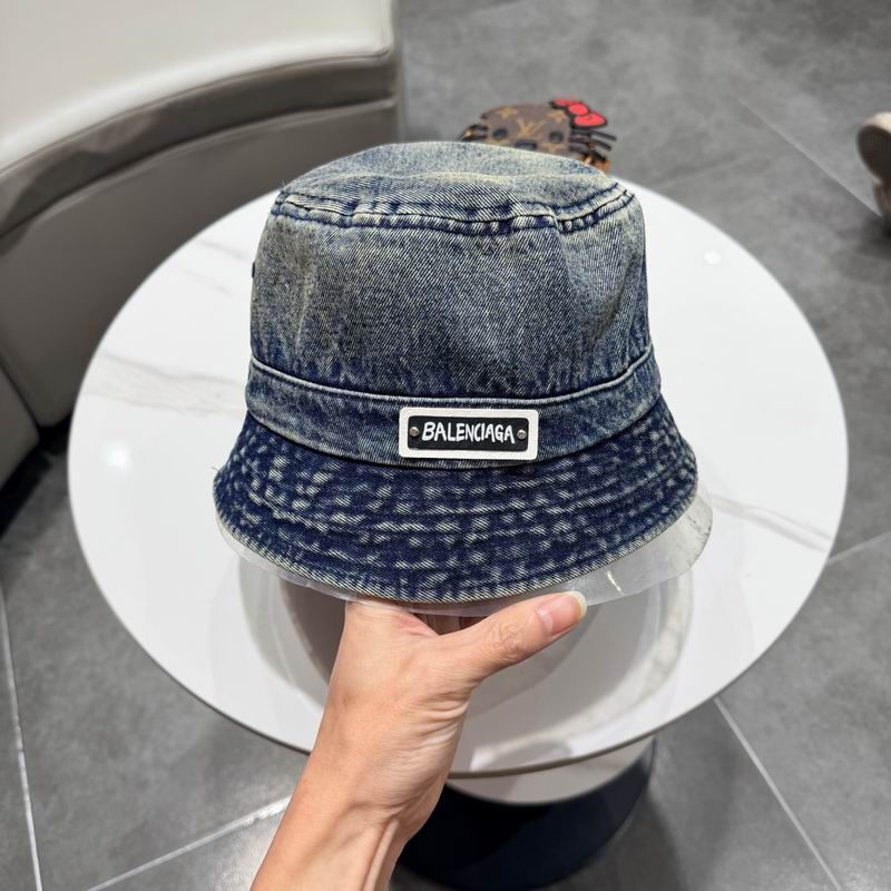 Balenciaga hat (444)