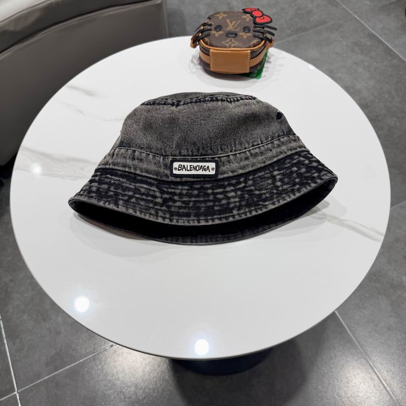 Balenciaga hat (464)