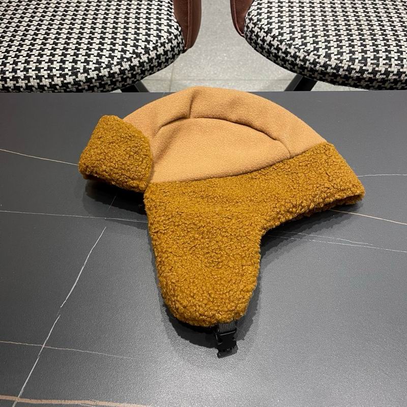 Balenciaga hat (472)