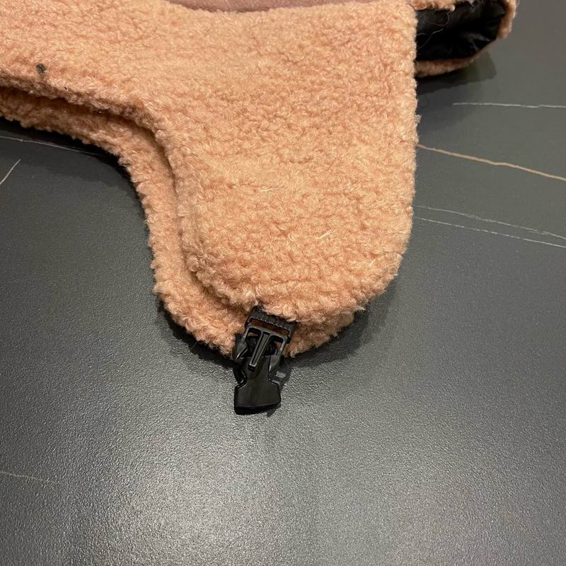 Balenciaga hat (482)