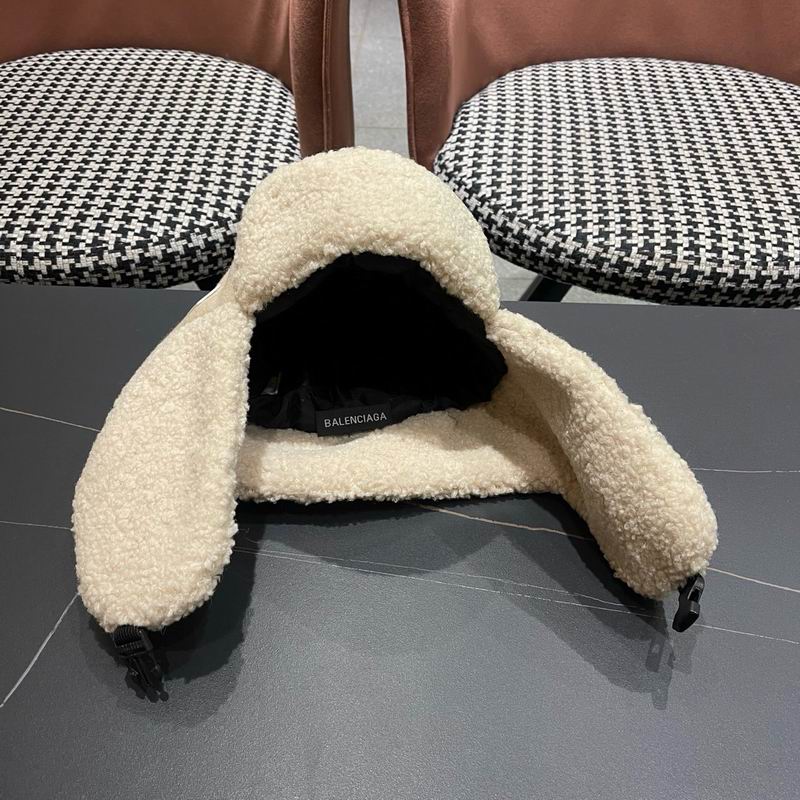 Balenciaga hat (492)
