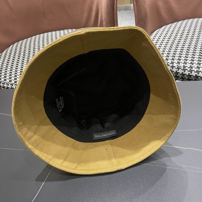 Balenciaga hat (911)