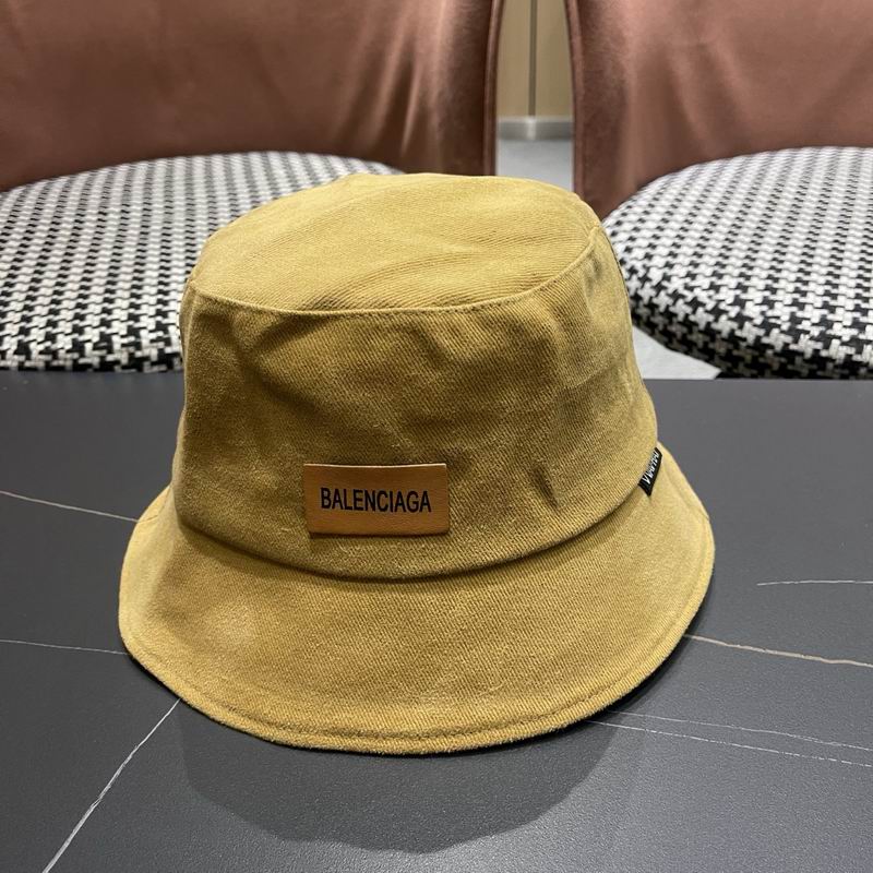 Balenciaga hat (920)