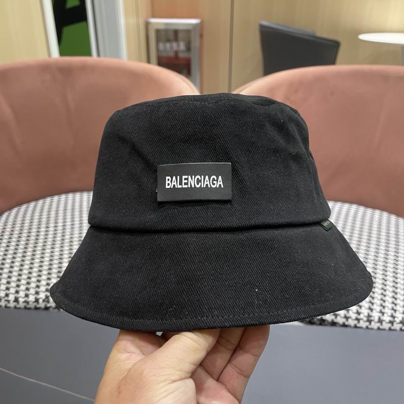 Balenciaga hat (924)