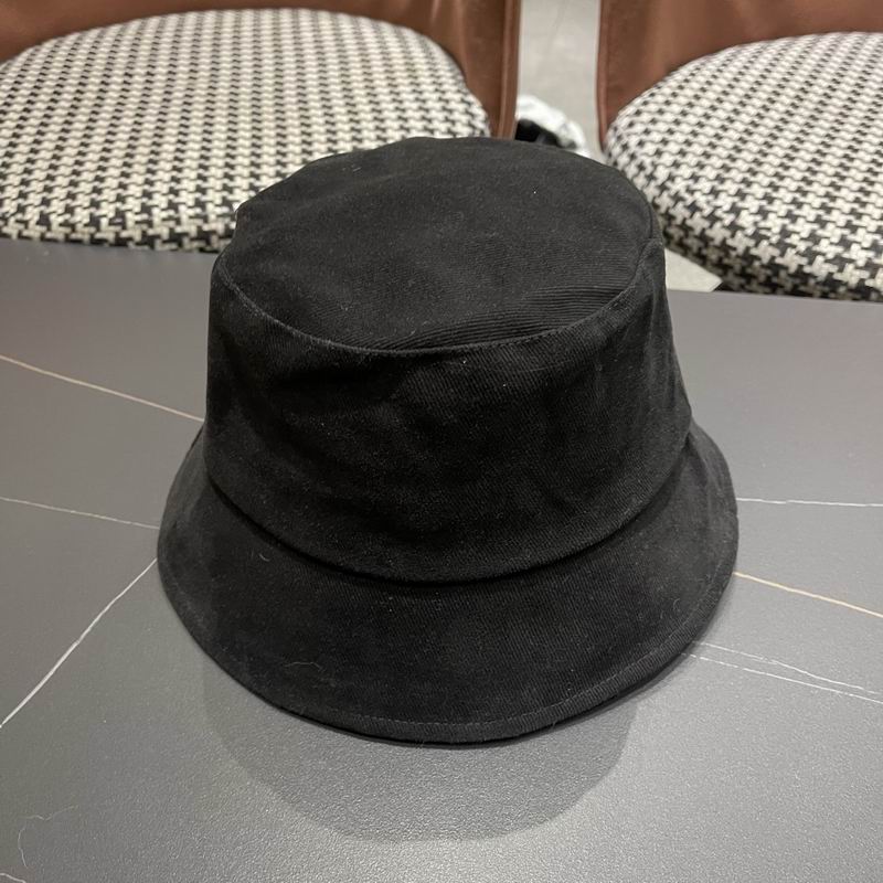 Balenciaga hat (926)