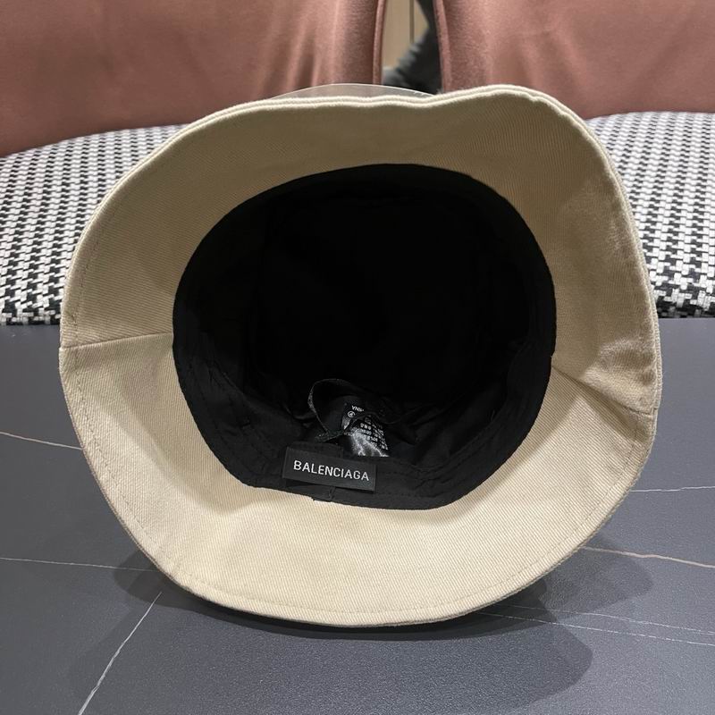 Balenciaga hat (933)