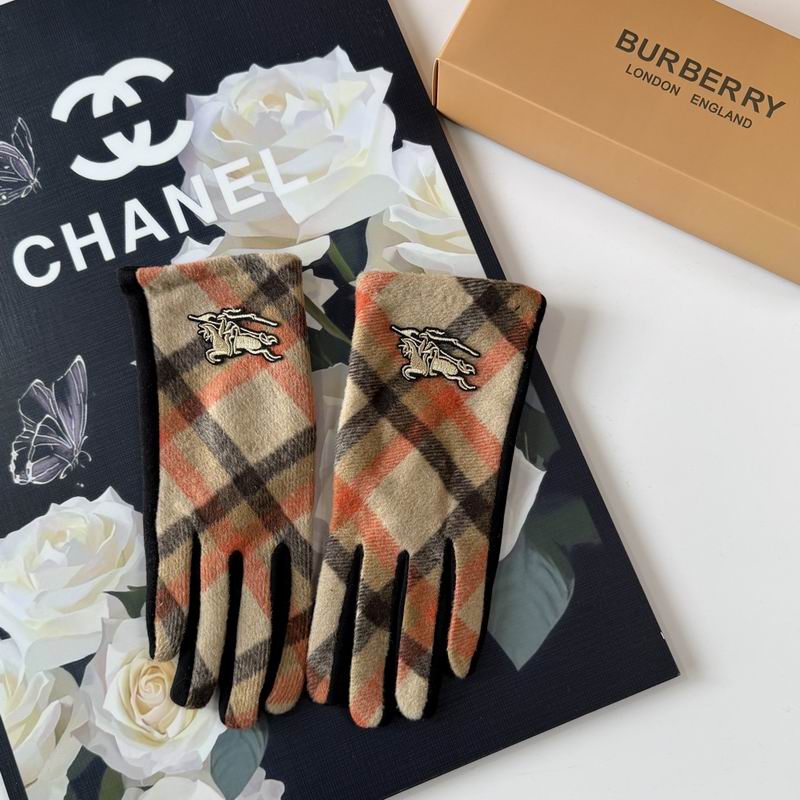 Burberry Gloves 55 (7)