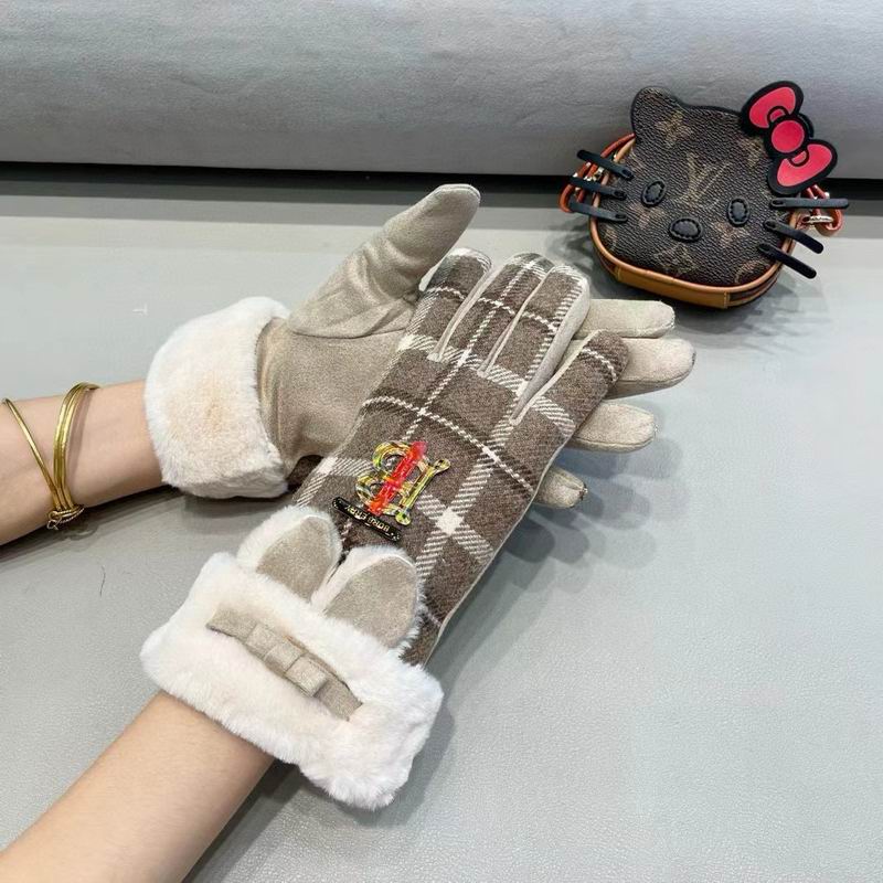 Burberry Gloves 61 (15)