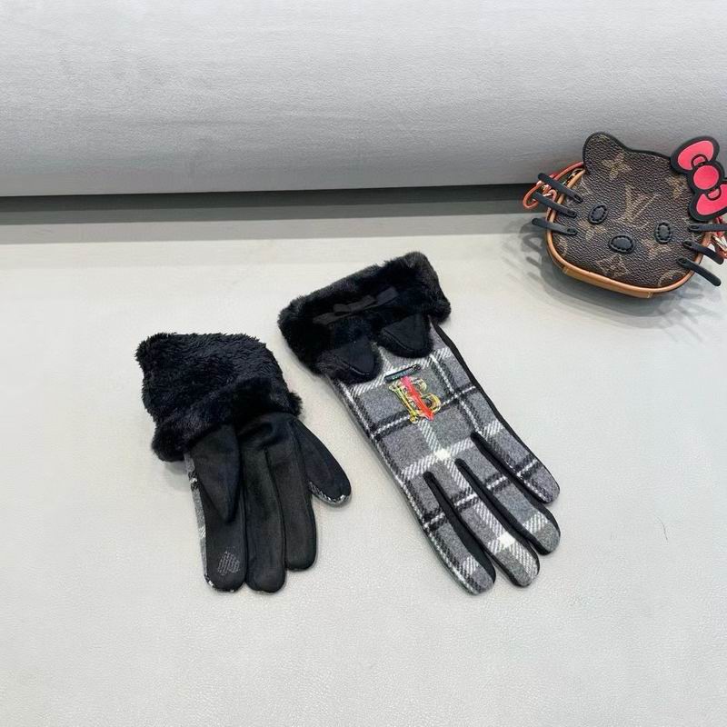 Burberry Gloves 61 (6)