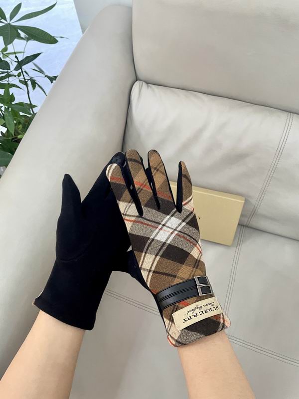 Burberry Gloves 81 (1)