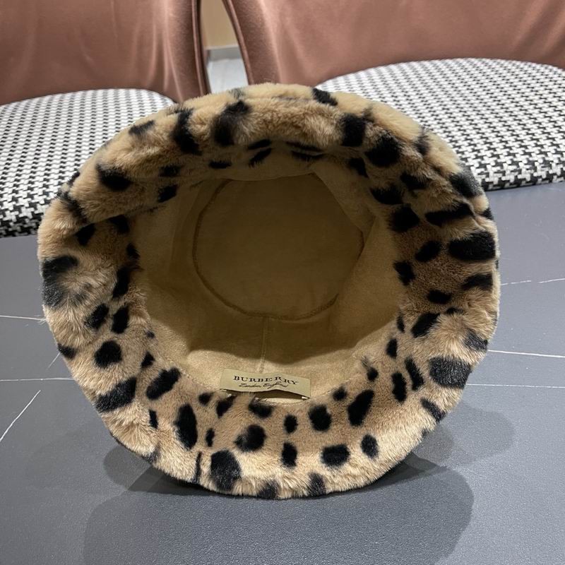 Burberry Hat (397)