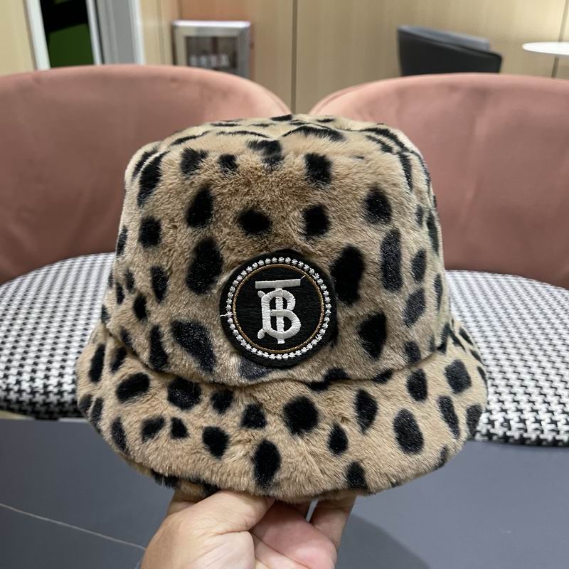 Burberry Hat (399)
