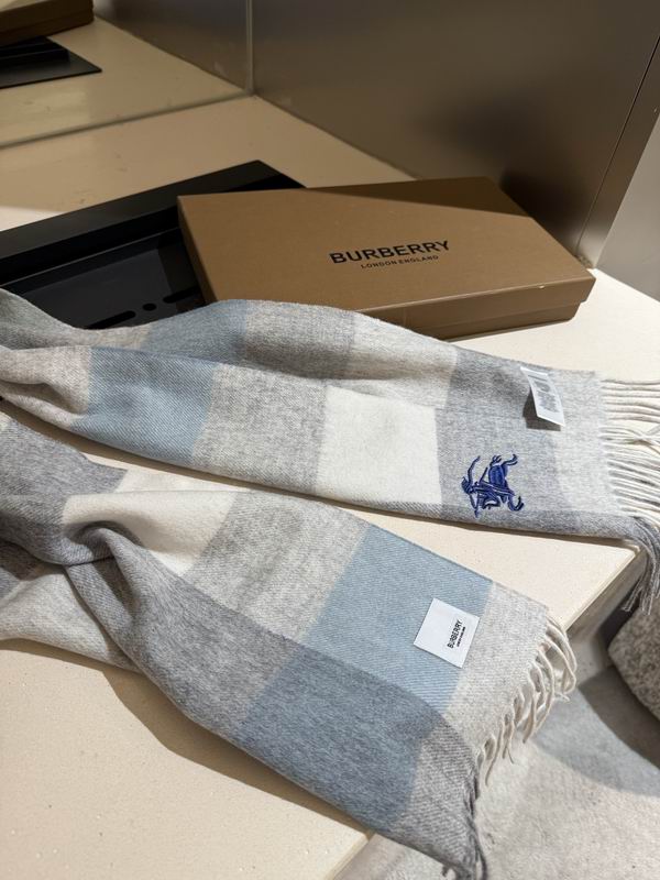Burberry Scarf 30X180cm  E01 (1)