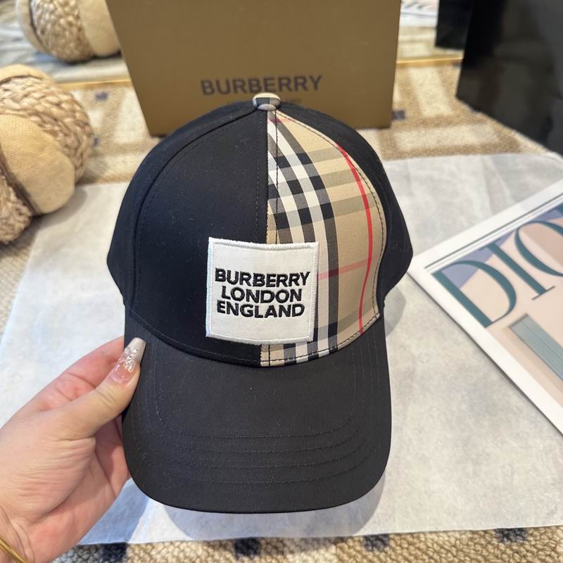 Burberry cap (1560)