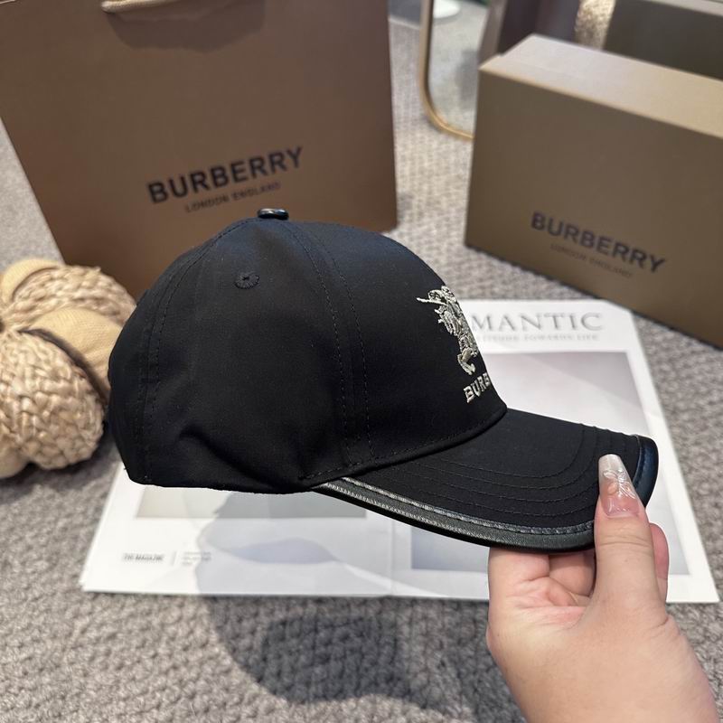 Burberry cap (1566)