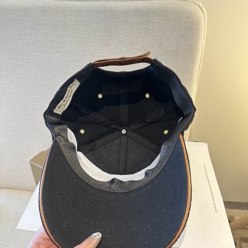 Burberry cap (226)