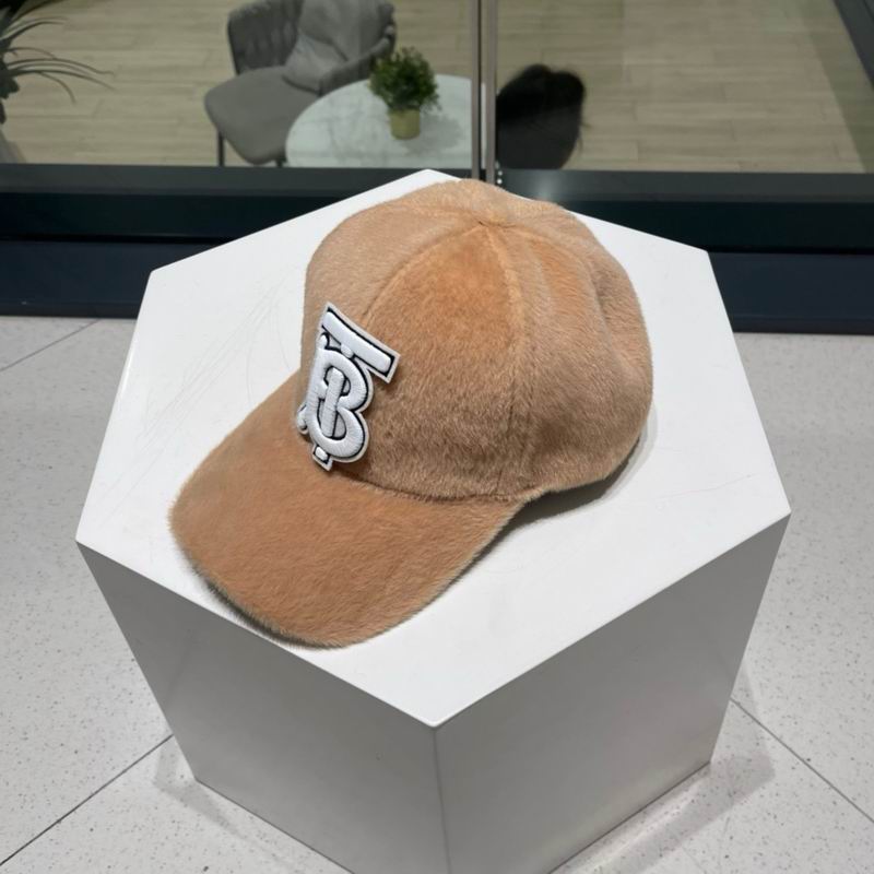 Burberry cap (529)