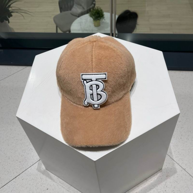 Burberry cap (530)