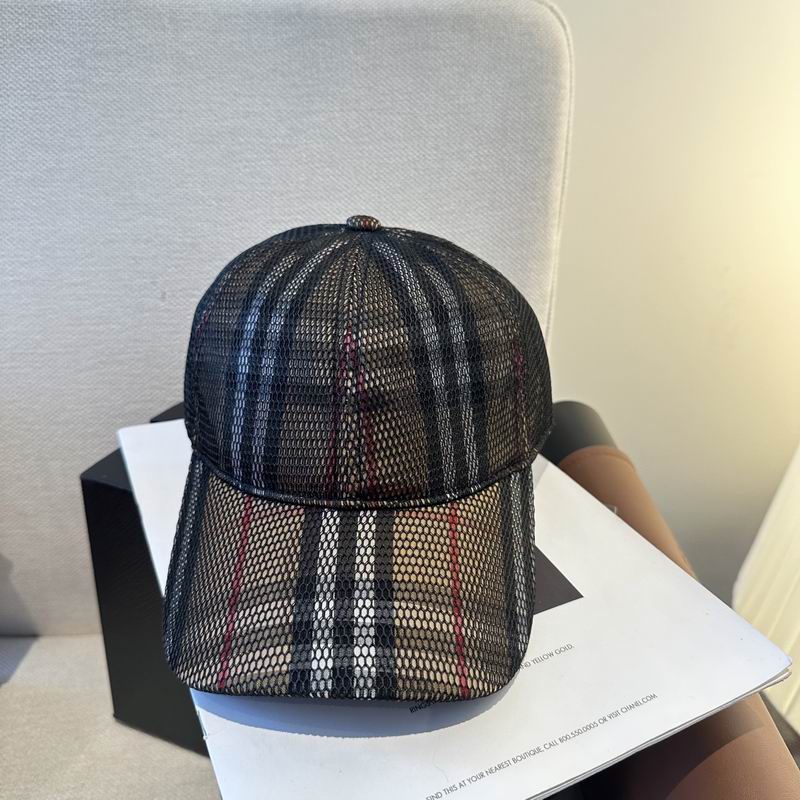 Burberry cap (541)