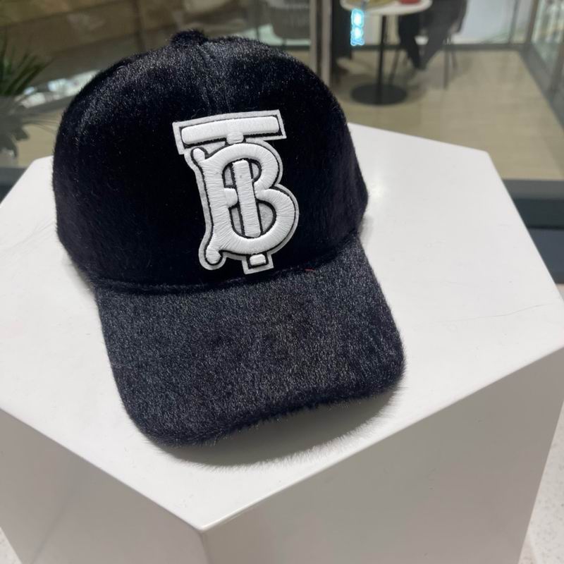 Burberry cap (545)