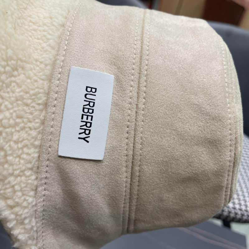 Burberry hat (123)
