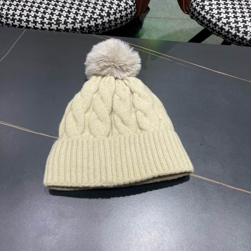 Burberry hat (1447)