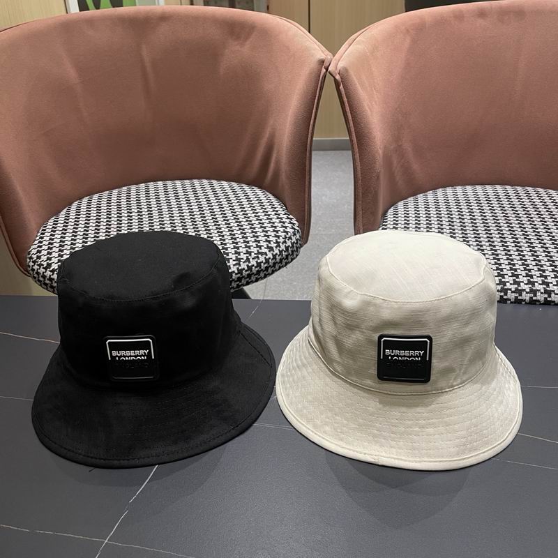 Burberry hat (339)