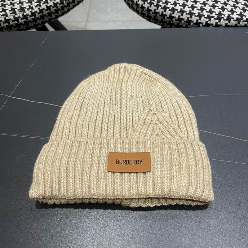 Burberry hat (4939)